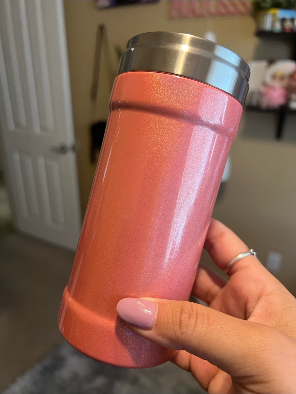 coral glitzy